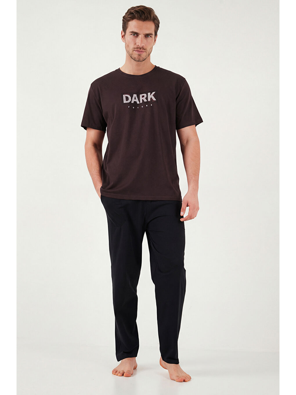 Mürdüm Pamuklu Regular Fit Baskılı Pijama Takımı 6096160-2