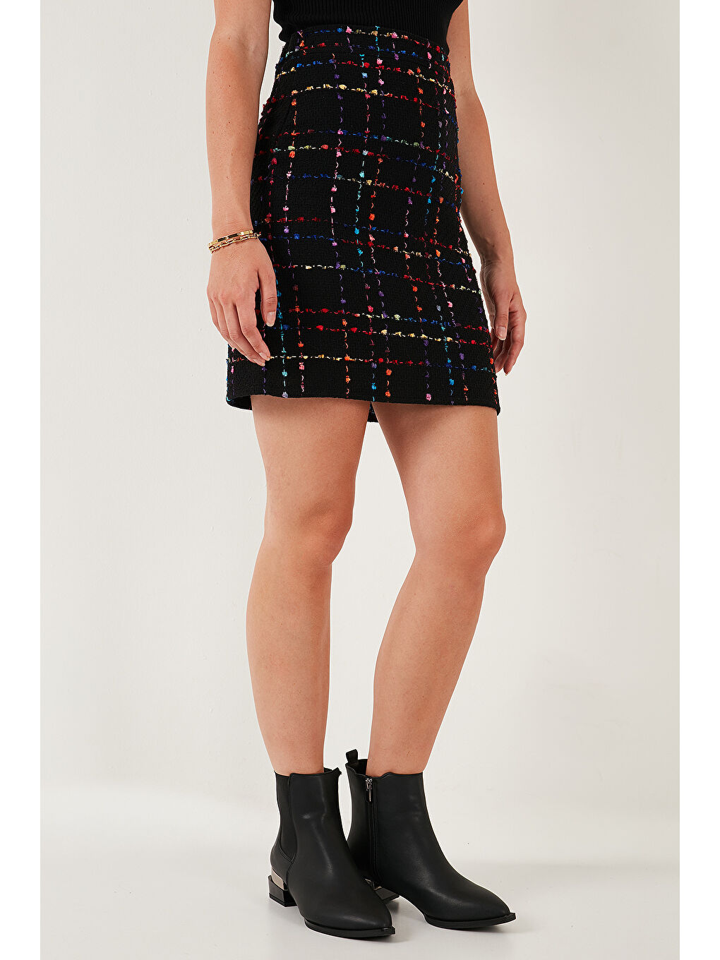 Siyah Tüvit Desenli Slim Fit Yüksek Bel Mini Boy Kadın Etek 5866436-2