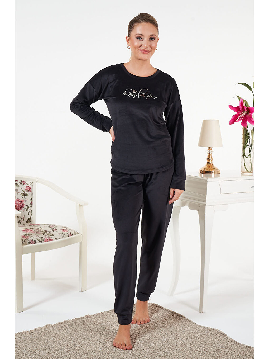 Kadın Kadife Baskılı Pijama Takımı 25382 Siyah-2