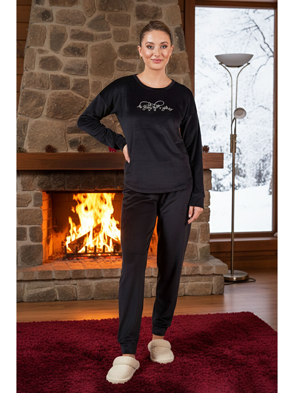 Kadın Kadife Baskılı Pijama Takımı 25382 Siyah-4