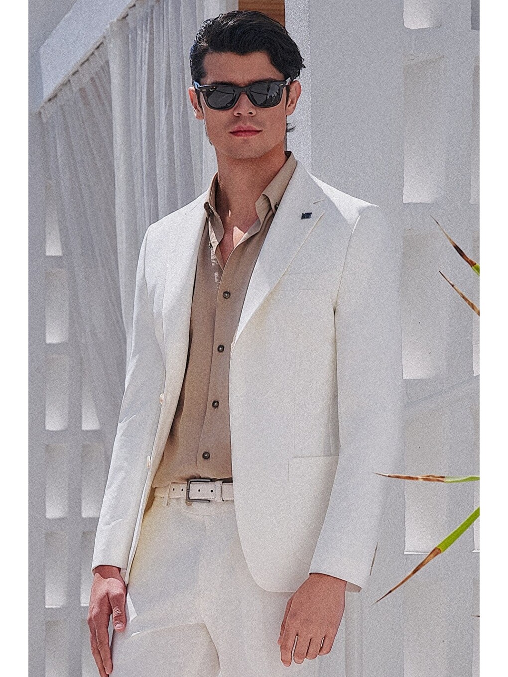 Kahverengi Biritli Yaka Uzun Kol Cepsiz Slim Fit Pamuklu Gömlek 1004260207-2