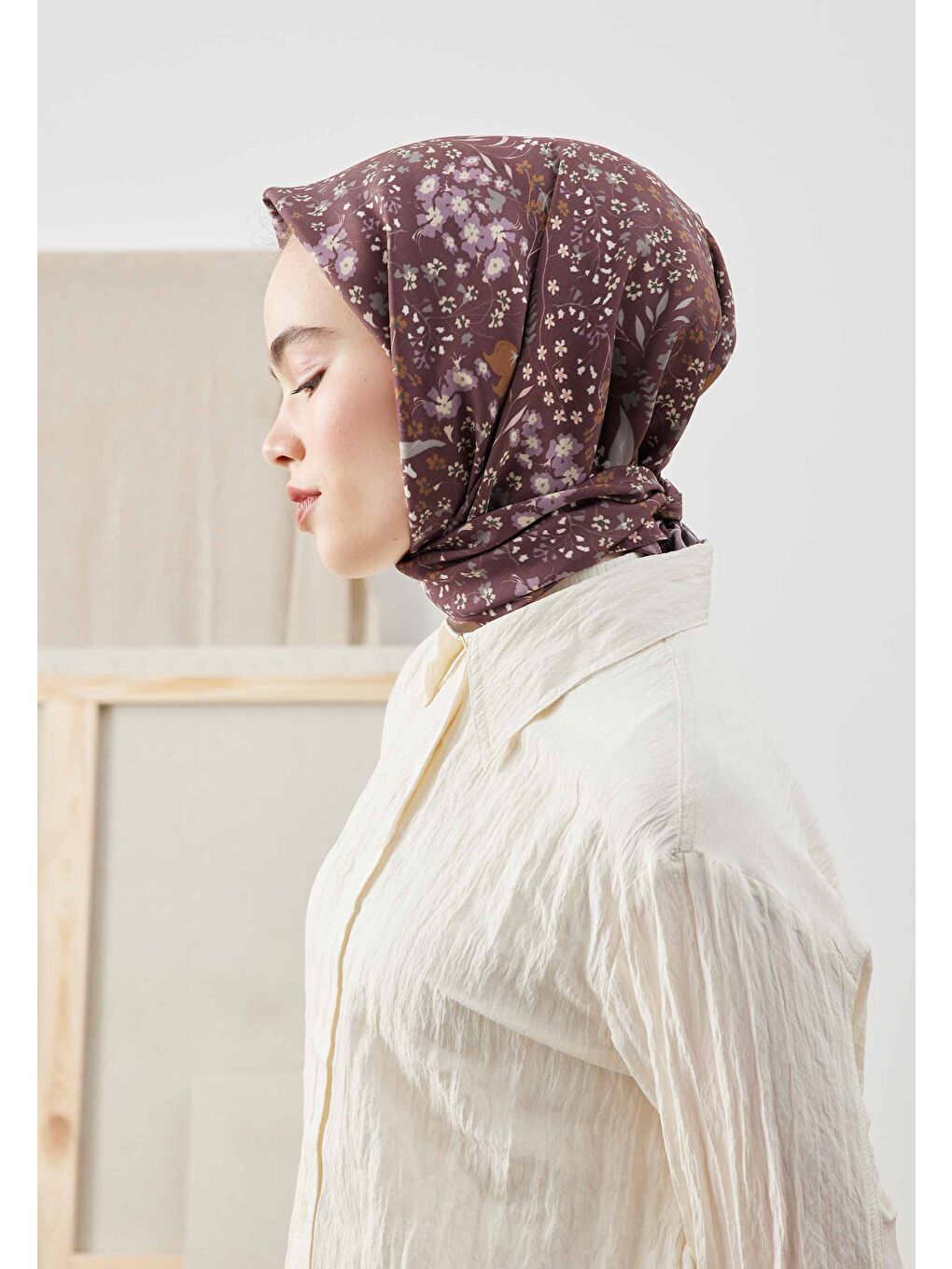 Tıny Garden Desen Pamuk İpek Eşarp Mürdüm-1