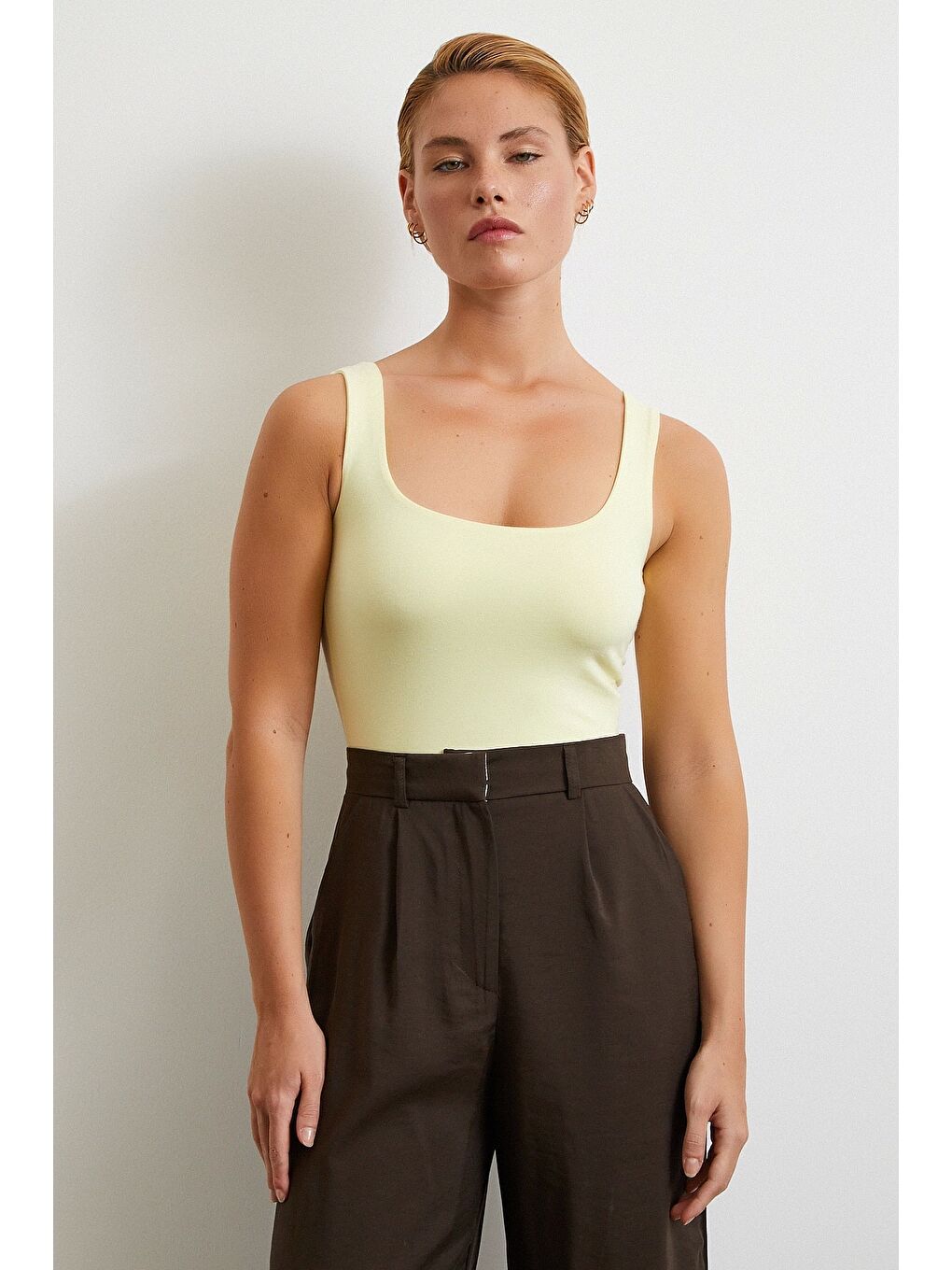 Askılı Basic Top Sarı-3