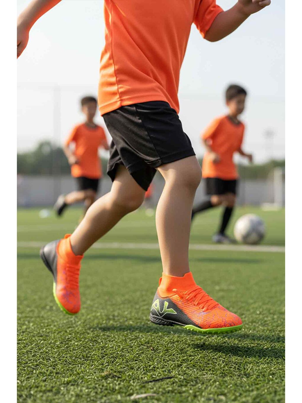 Turuncu Siyah Bilekten Çoraplı Erkek Çocuk Halı Saha Ayakkabısı FH-252-153 F-2