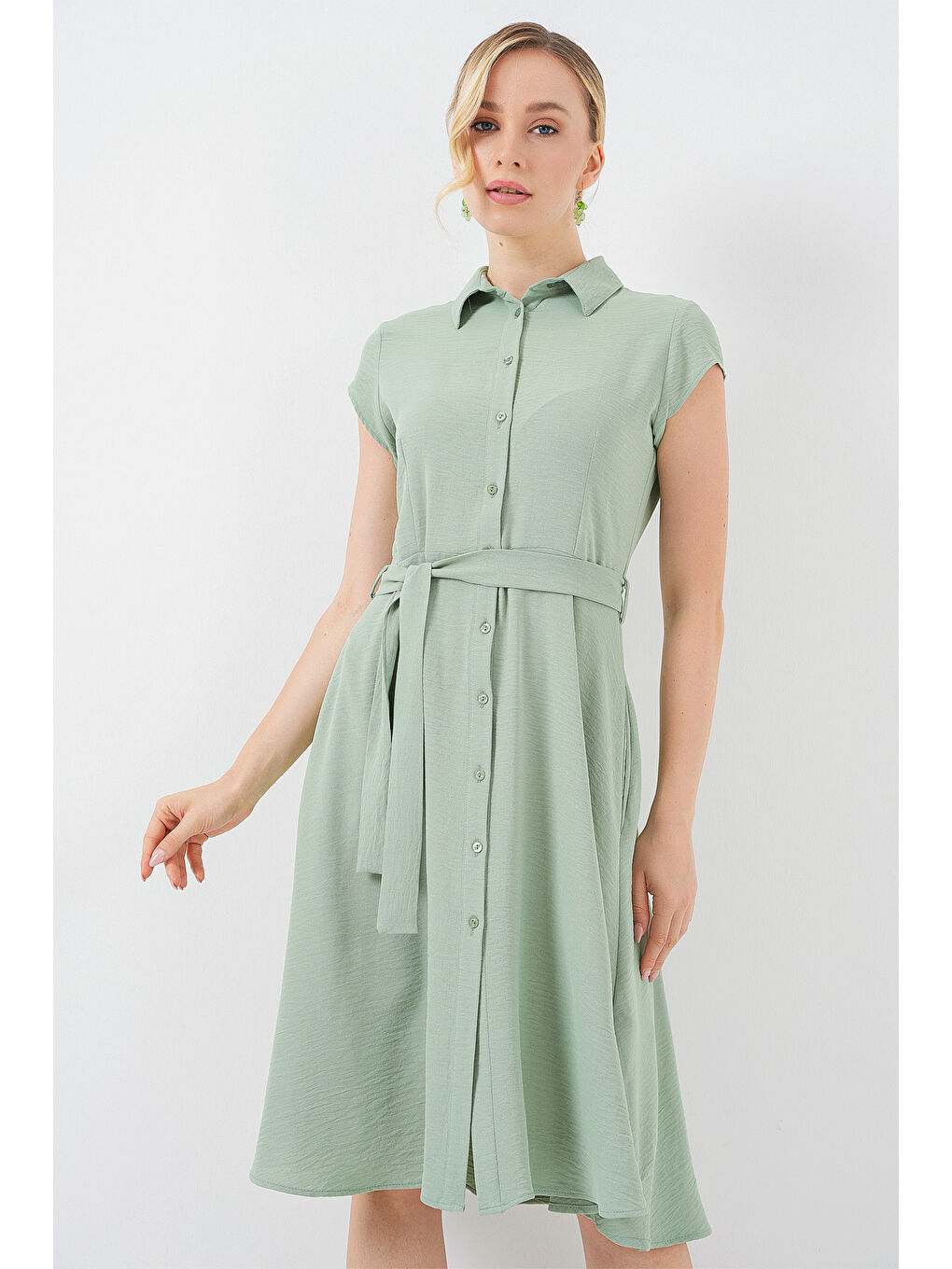 1677 Boydan Düğmeli Kuşaklı Elbise - E.Yeşil-2