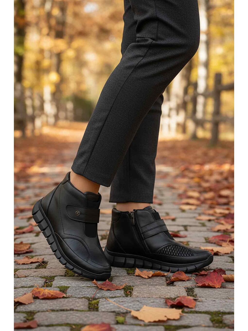 Siyah Hakiki Deri İçi Polarlı Cırtlı Fermuarlı Kaymaz Kadın Bot 3609 Z-2