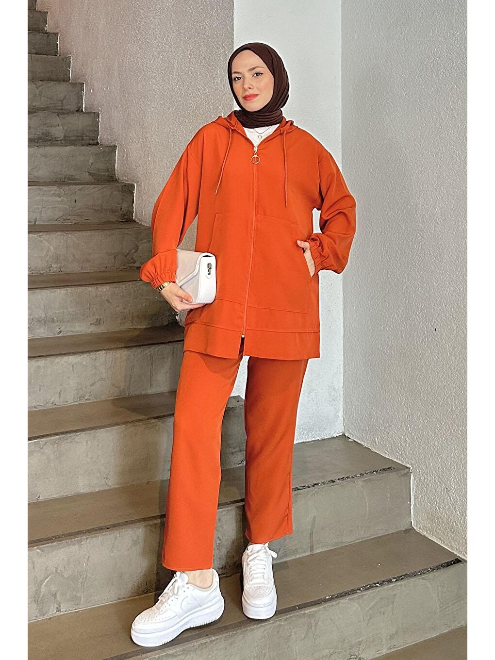 Kahverengi Bonita Fermuarlı Scuba Takım Kiremit