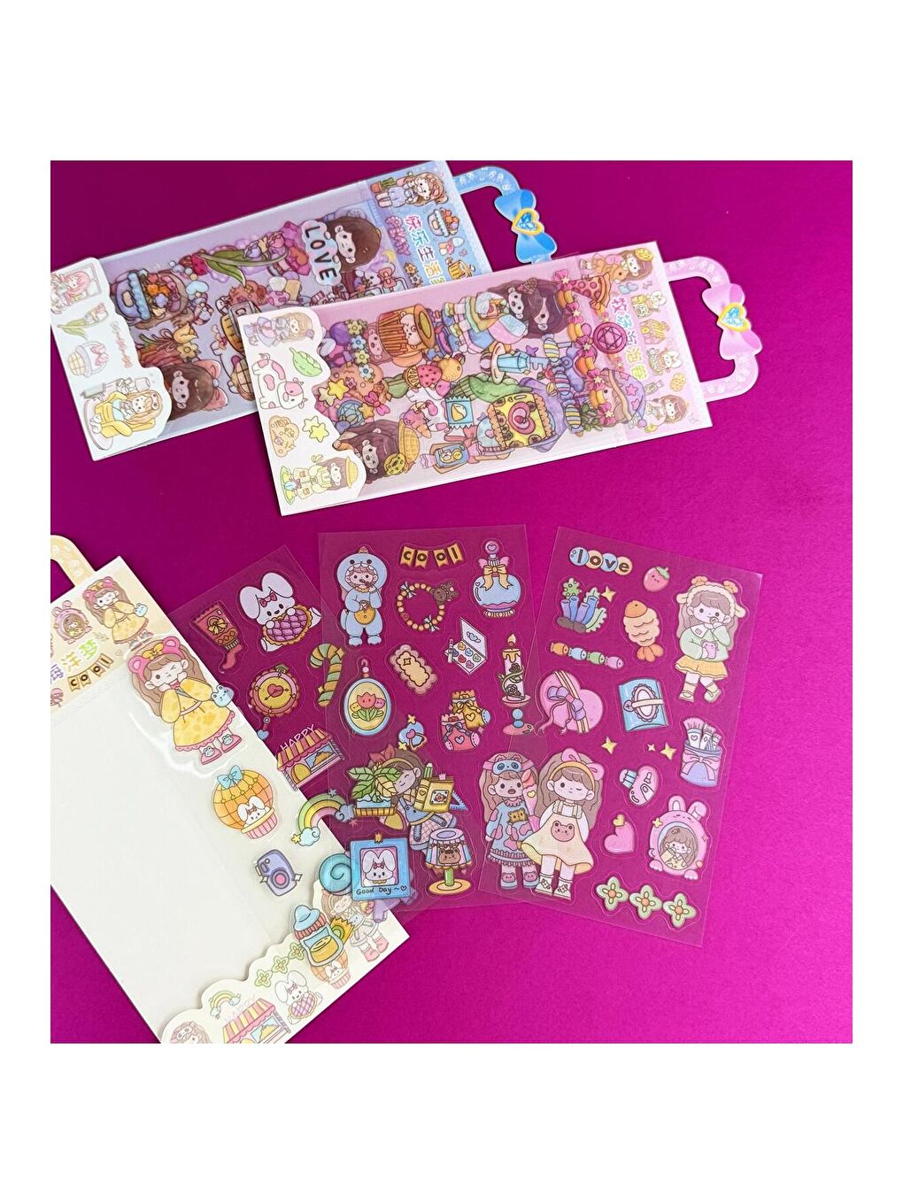 BAM HEDİYELİK EŞYA 3 lü Sevimli Kız Karakterli Şeffaf Sticker - 1