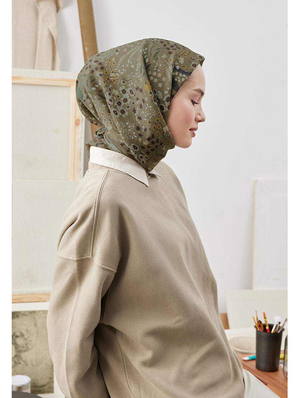 Karışık Tıny Garden Desen Pamuk İpek Eşarp Asker Yeşili-1