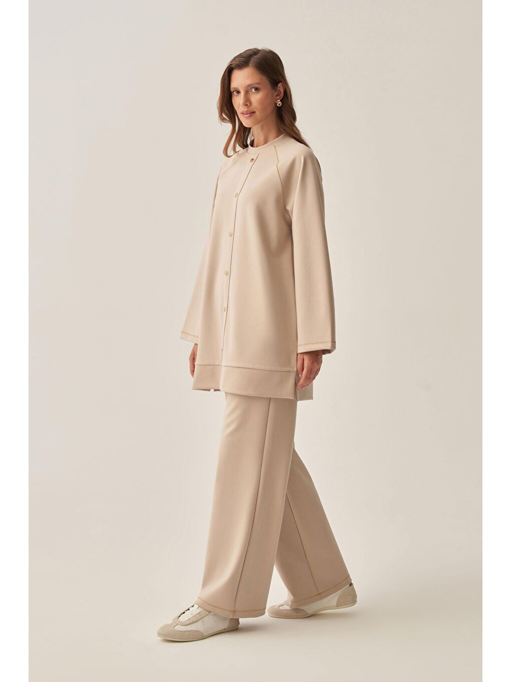 Bej-Gold Çıtçıtlı Pantolonlu Takım-1