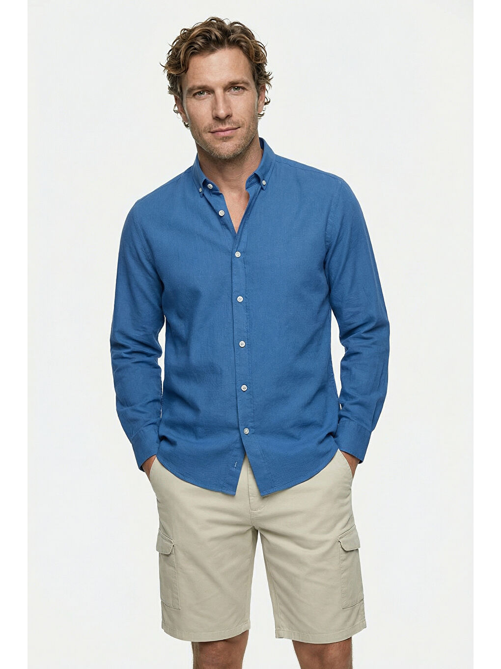 İndigo Uzun Kol Regular Fit Düğmeli Yaka Spor Pamuk Nefes Alabilen Keten Görünümlü Gömlek