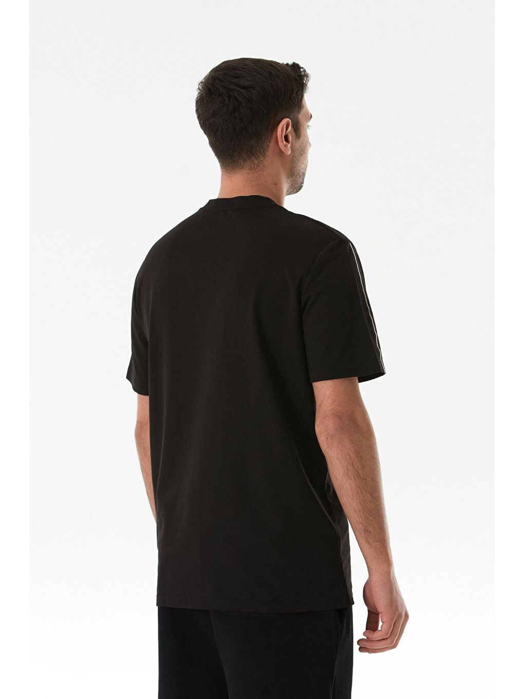 Siyah Strong Baskılı Bisiklet Yaka Tişört-3