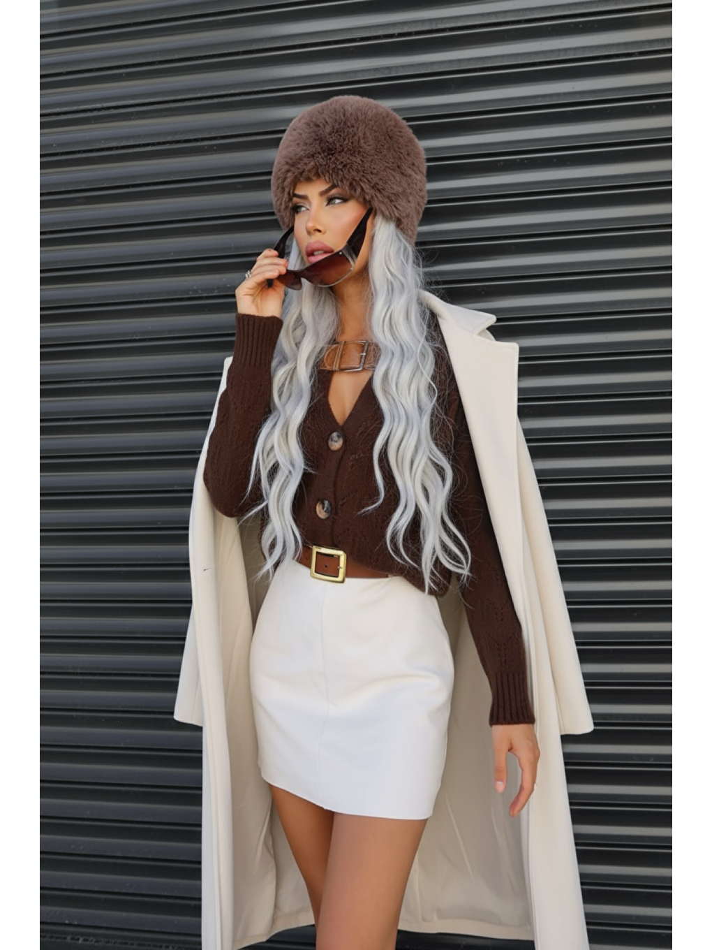 Kahverengi Yakası Kemer Detaylı Düğmeli Triko Hırka E-140-1