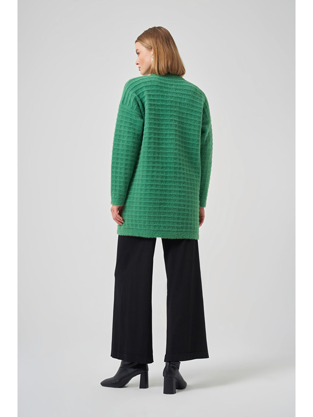 Yeşil Taş ve Broş Detay Angora Hırka 7010 yeşil-2