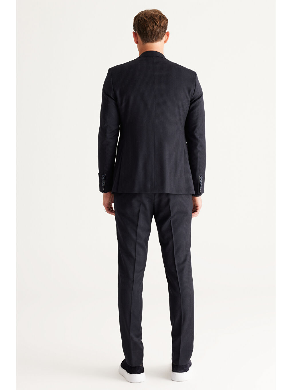 Erkek Koyu Lacivert Slim Fit Dar Kesim Kırlangıç Yaka %100 Yün Çizgili Takım Elbise-7