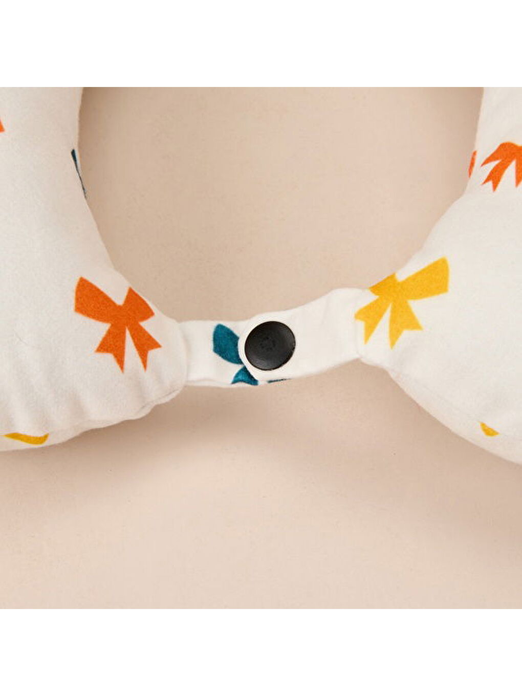 Karışık Kurdele Desenli Seyahat Boyun Yastığı - Renkli - 28,5x30 cm-2