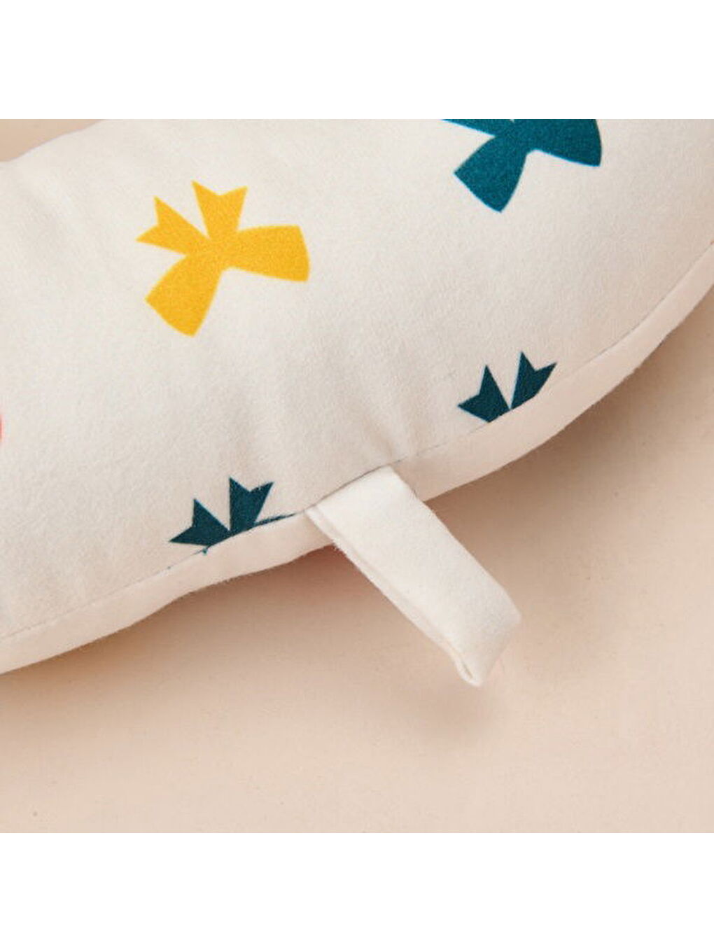 Karışık Kurdele Desenli Seyahat Boyun Yastığı - Renkli - 28,5x30 cm-3