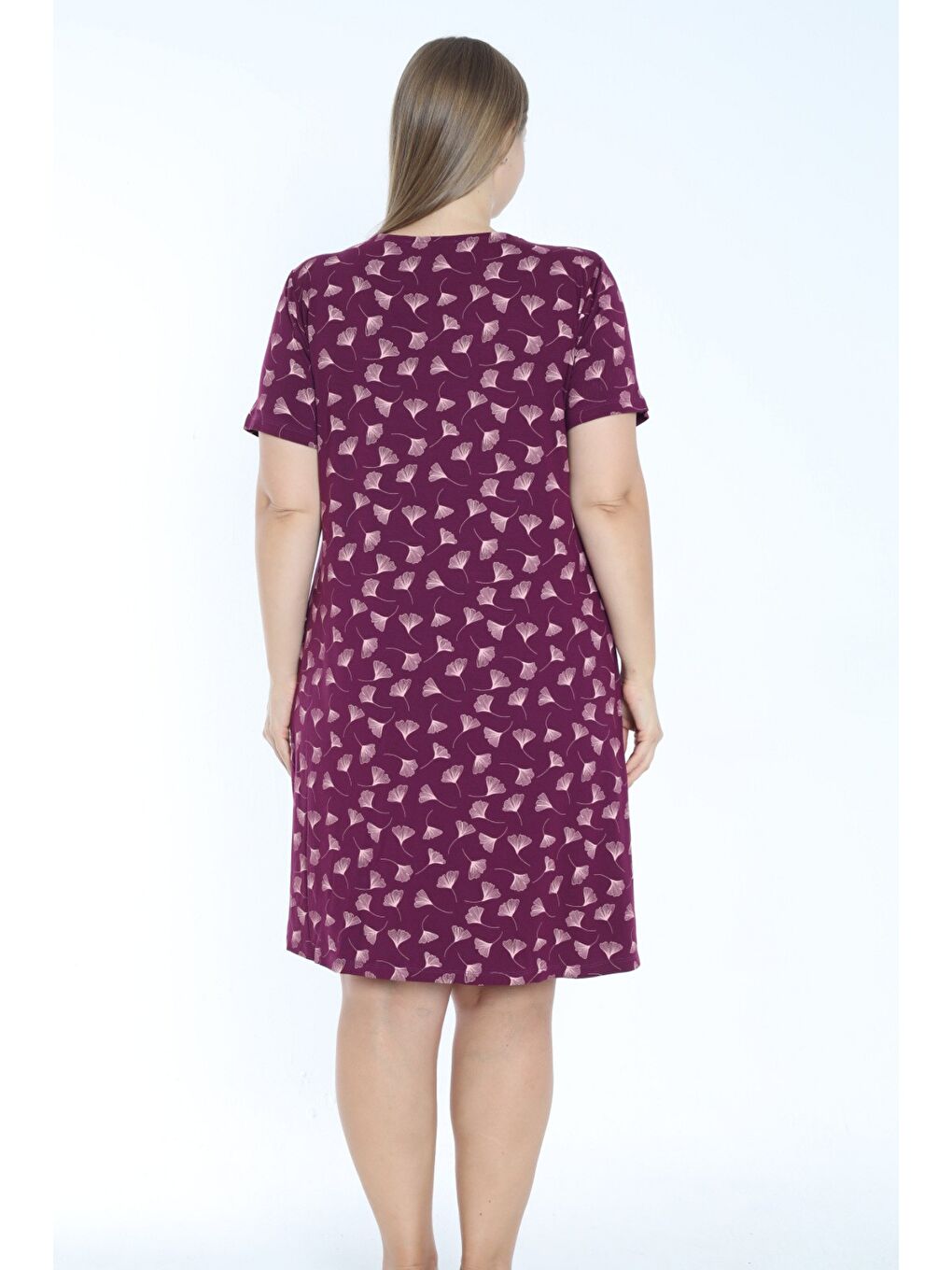 Mor Büyük Beden Desenli Kısa Kollu Biyeli Esnek Viskon Gecelik-4