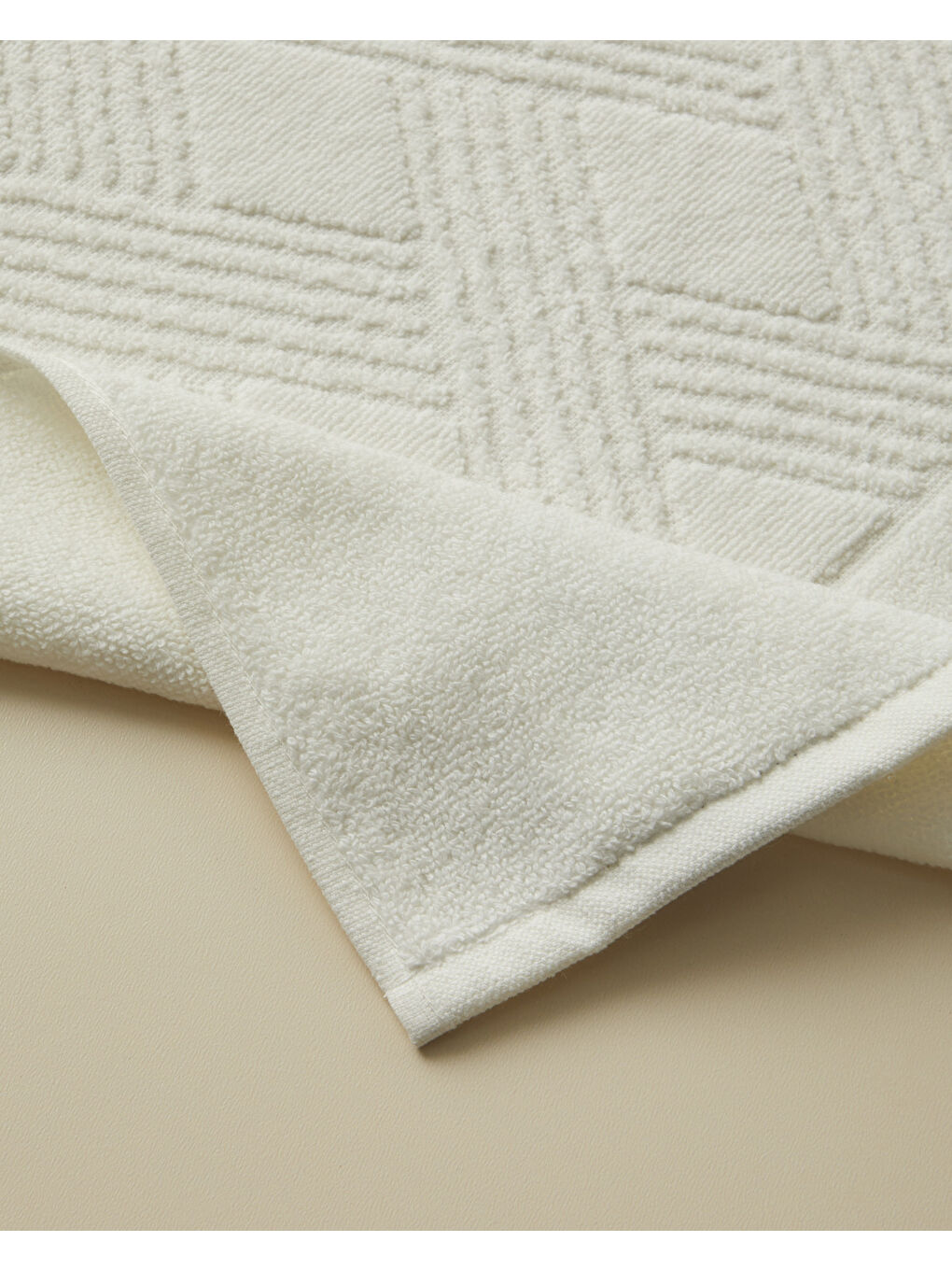 Ekru Chic Diamond Pamuk Ayak Havlusu 50x70 cm Fildişi-1