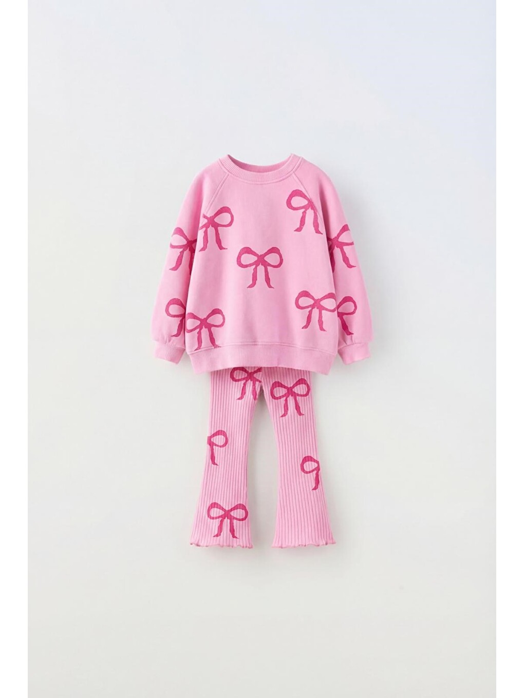 Kız Çocuk Fiyonk Desenli Pembe Sweatshirt Ve İspanyol Paça Tayt Takımı