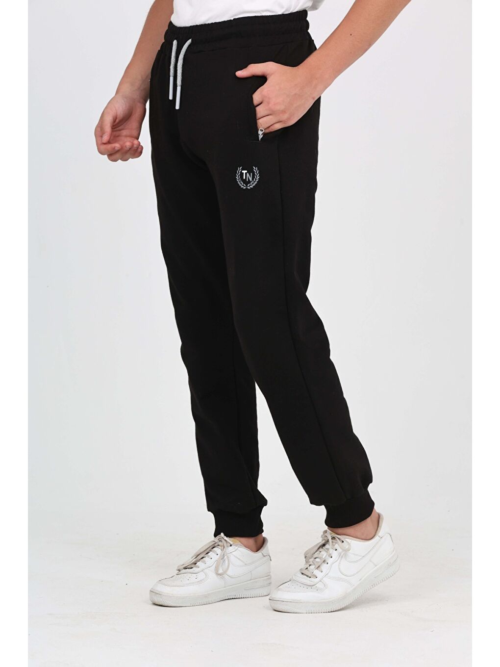 Siyah Erkek Çocuk TN Baskılı Eşofman Alt-2