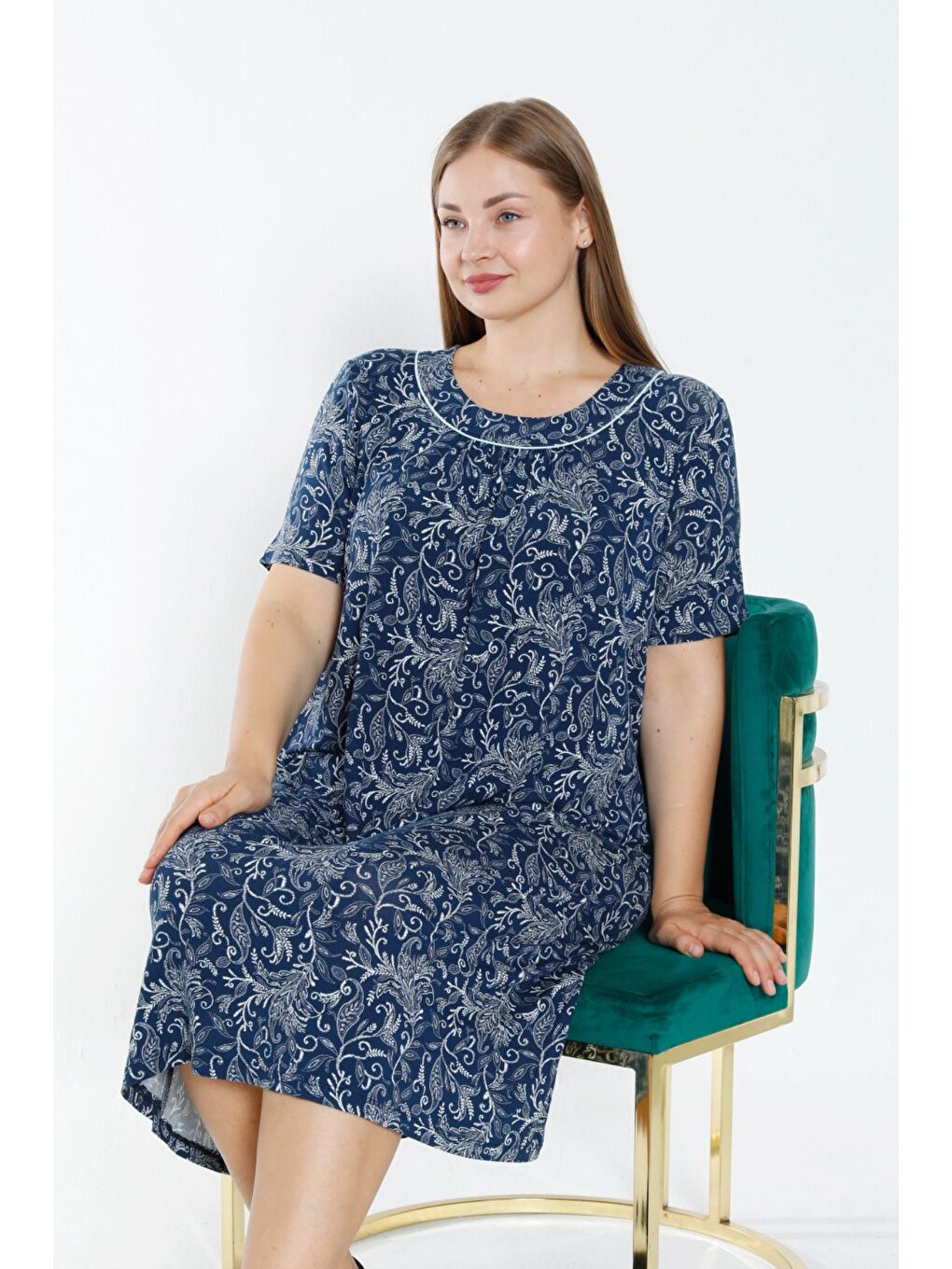 Lacivert Desenli Biyeli Kısa Kollu Esnek Viskon Kadın Büyük Beden Gecelik-3