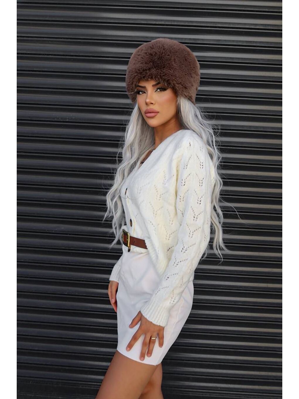 Ekru Yakası Kemer Detaylı Düğmeli Triko Hırka E-140-2