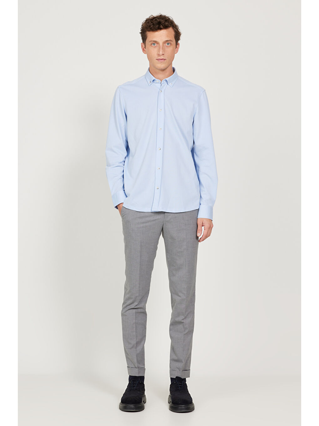 Erkek Açık Mavi Comfort Ft Geniş Kesim Düğmeli Yaka Pamuklu Armürlü Keten Gömlek-1