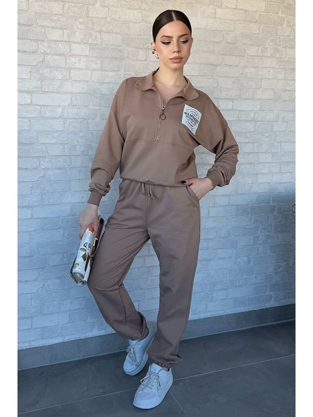 Ekru Kadın Dik Yaka Yarım Fermuarlı Sweat Pantolon Eşofman Takımı-1