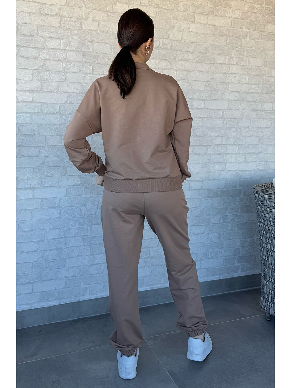 Ekru Kadın Dik Yaka Yarım Fermuarlı Sweat Pantolon Eşofman Takımı-2