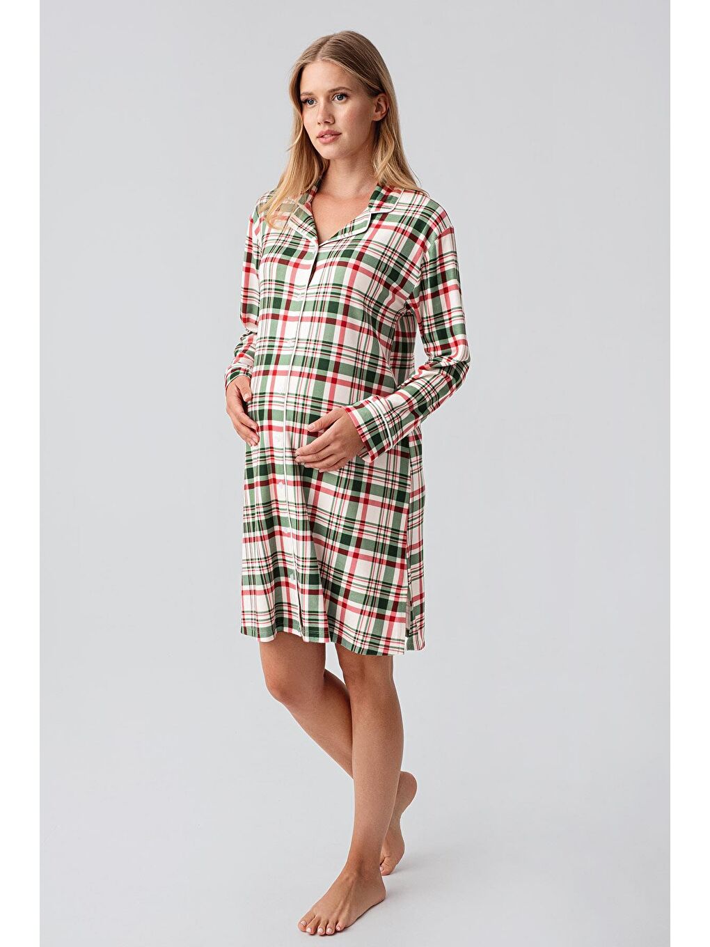 Kırmızı Termal Uzun Kollu Düğmeli Ekose Desenli Esnek Yumuşak Dokulu Kısa Gecelik 18109-1