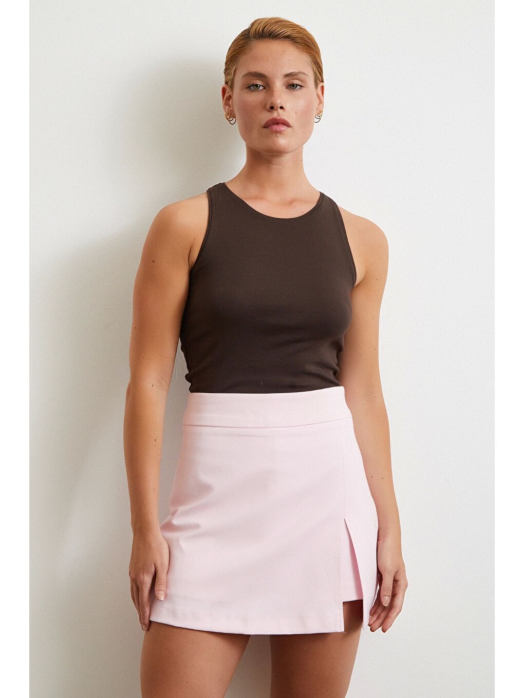 Yırtmaçlı Şort Etek Pembe-3