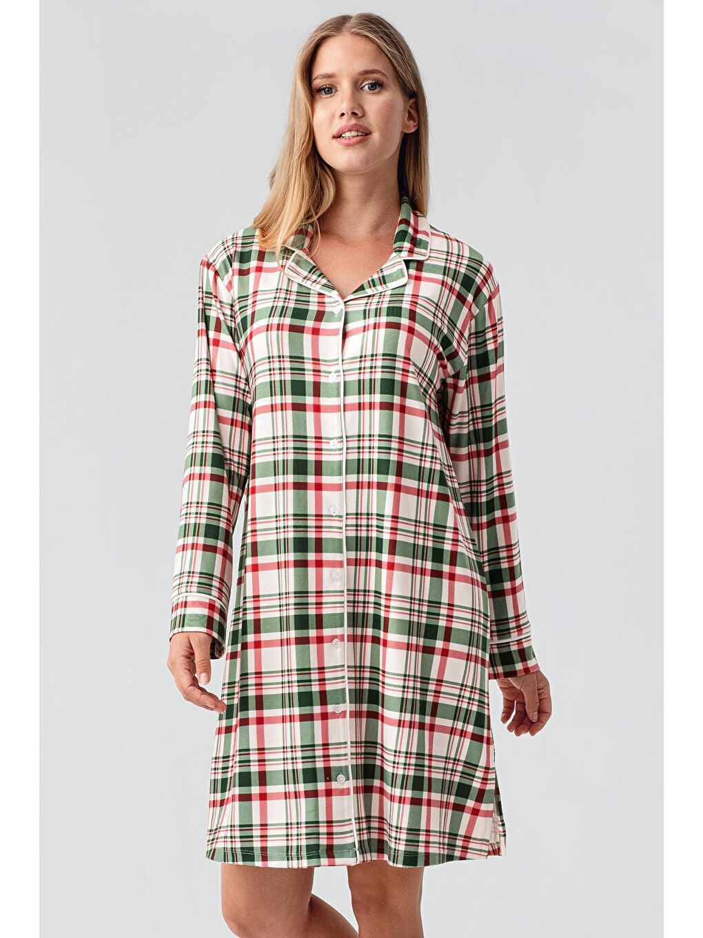 Kırmızı Termal Uzun Kollu Düğmeli Ekose Desenli Esnek Yumuşak Dokulu Kısa Gecelik 18109-3