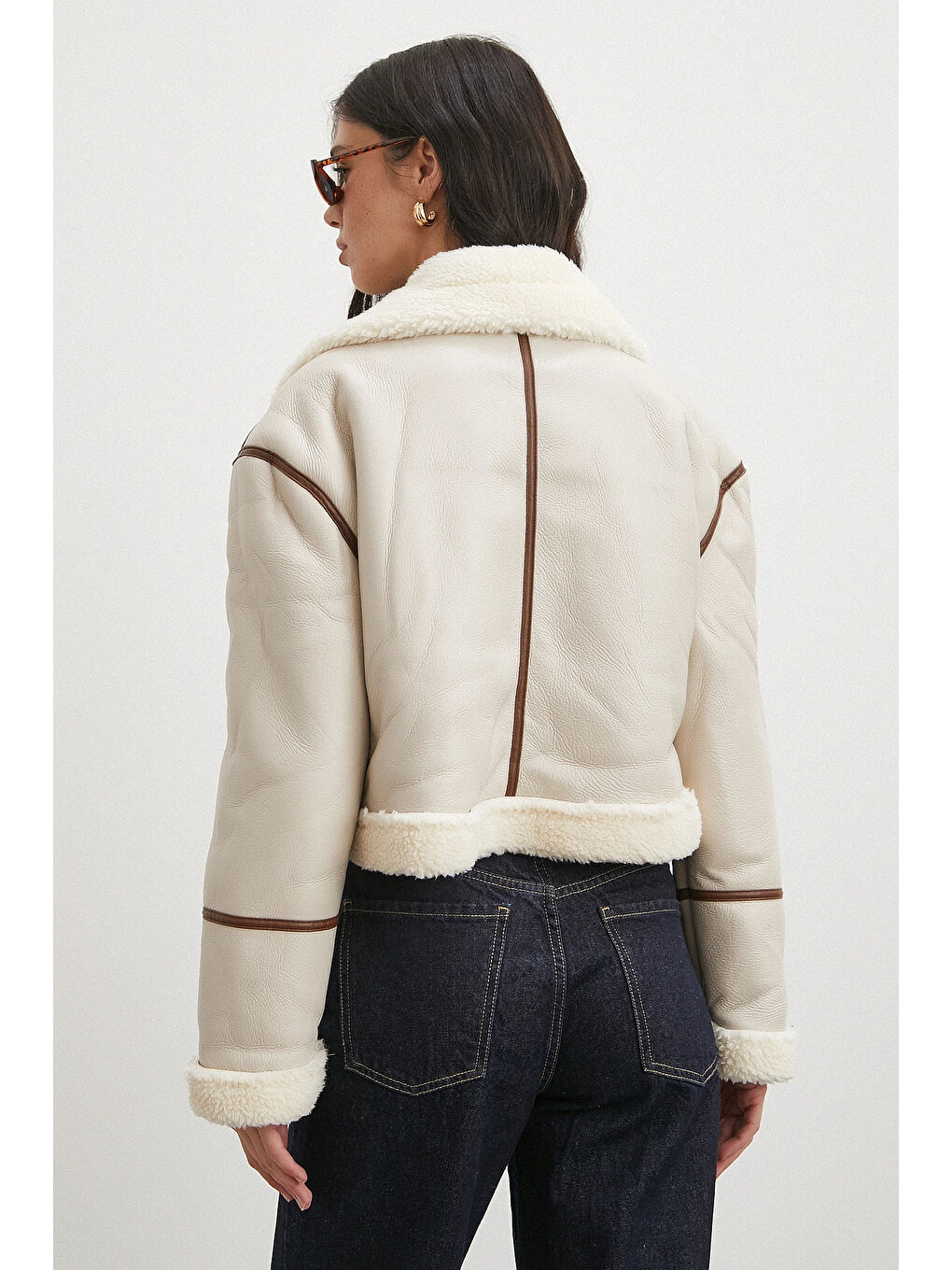 Biye Detaylı Lamine Ceket Bej-5