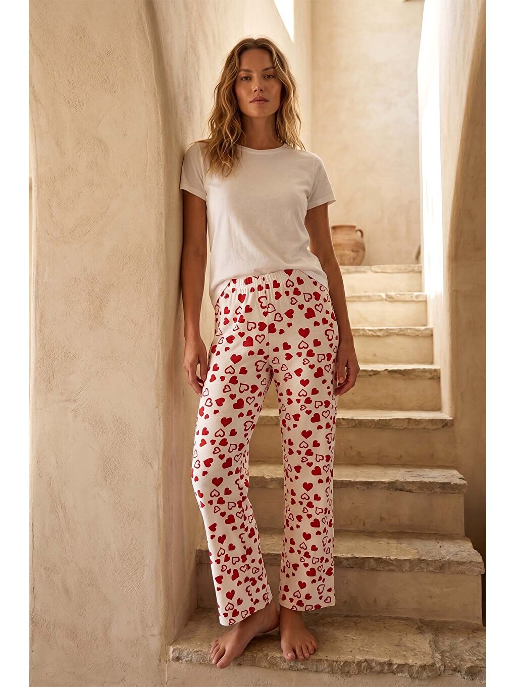 Kadın Viskon Kumaş Kırmızı Kalp Desen Penye Tek Pijama Alt 35 Beyaz02-2