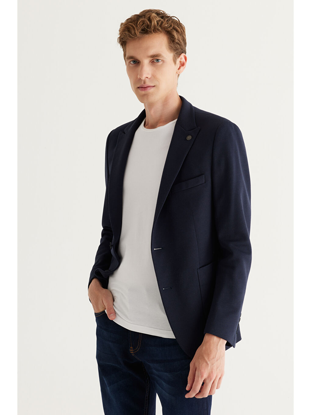 Erkek Lacivert Slim Fit Dar Kesim Kırlangıç Yaka Lacivert Ceket-2