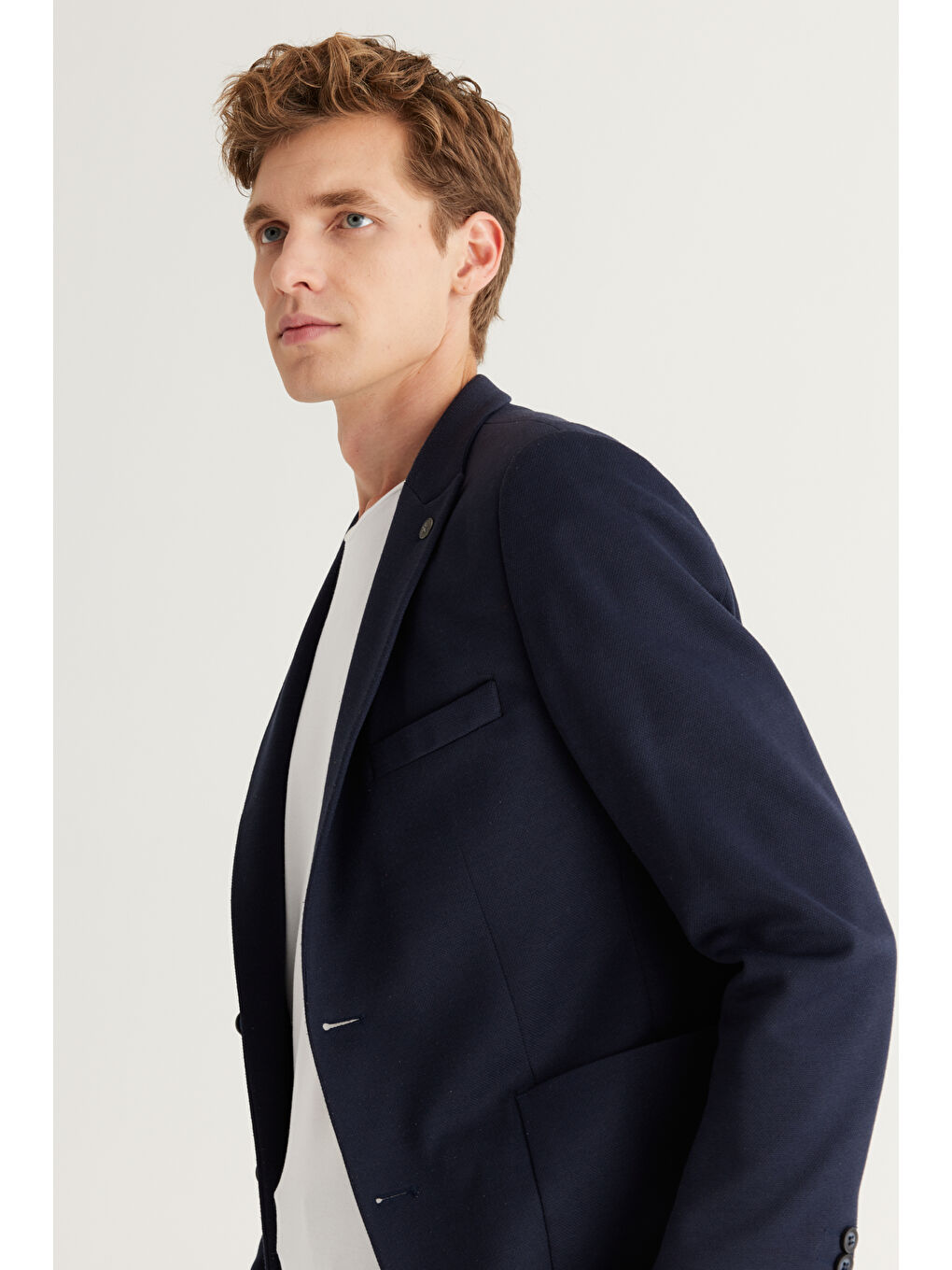 Erkek Lacivert Slim Fit Dar Kesim Kırlangıç Yaka Lacivert Ceket-4