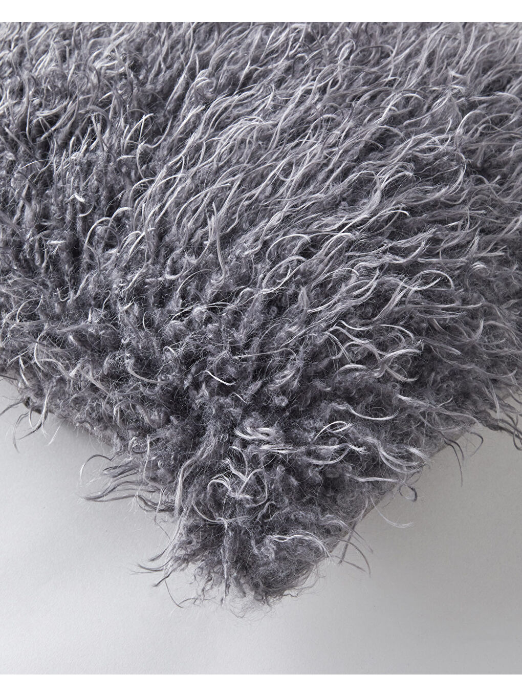 Fluffy Kırlent Kılıfı 45x45 cm Gri-1