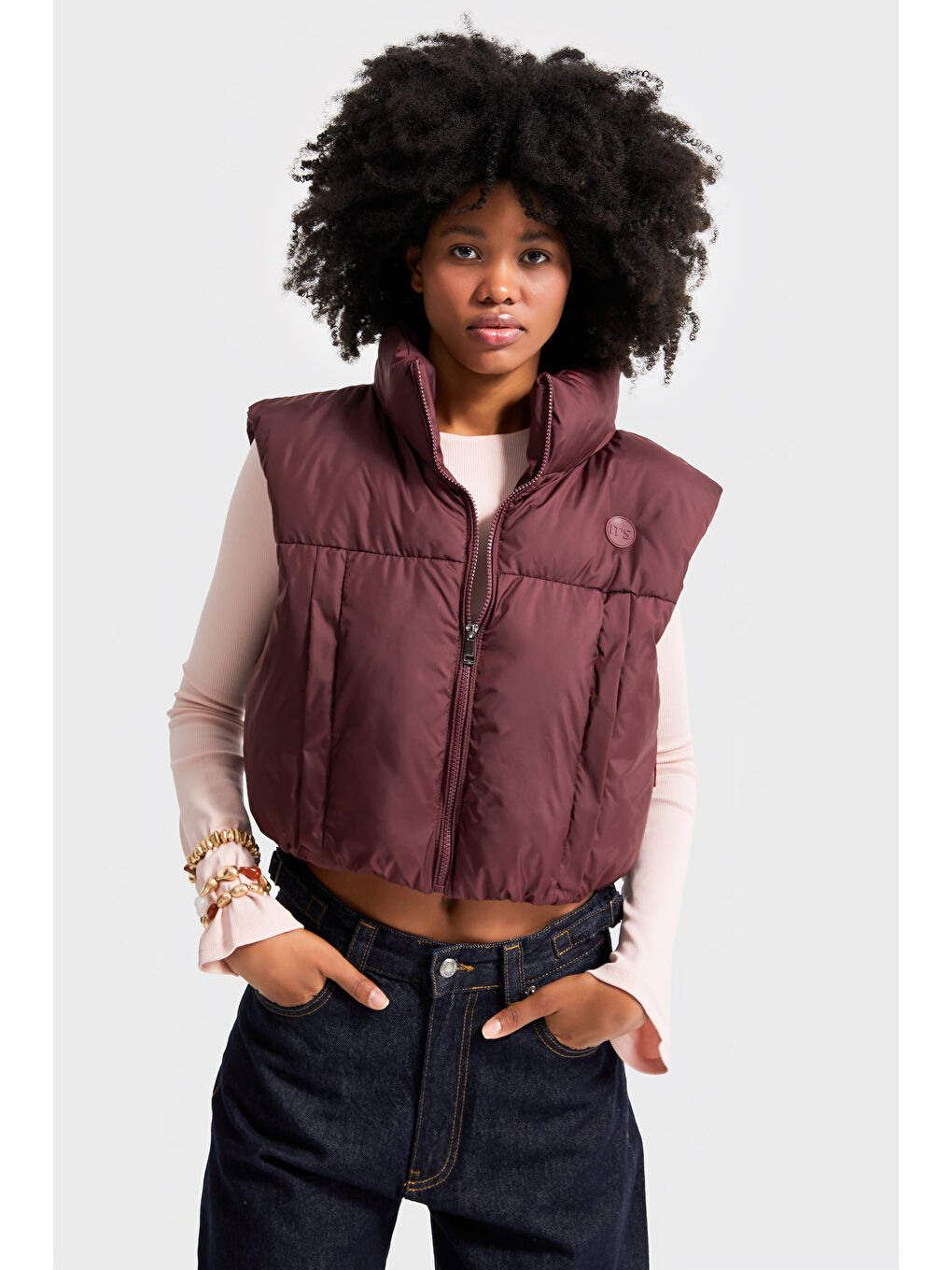 Kadın Bordo Renk w5-35 Şişme İçi Dolgulu Sıfır Kol Yandan Cepli Crop Şişme Yelek