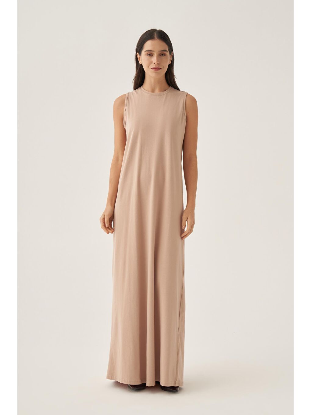 Bej-Pamuklu Bisiklet Yaka Kolsuz İçlik Elbise-1