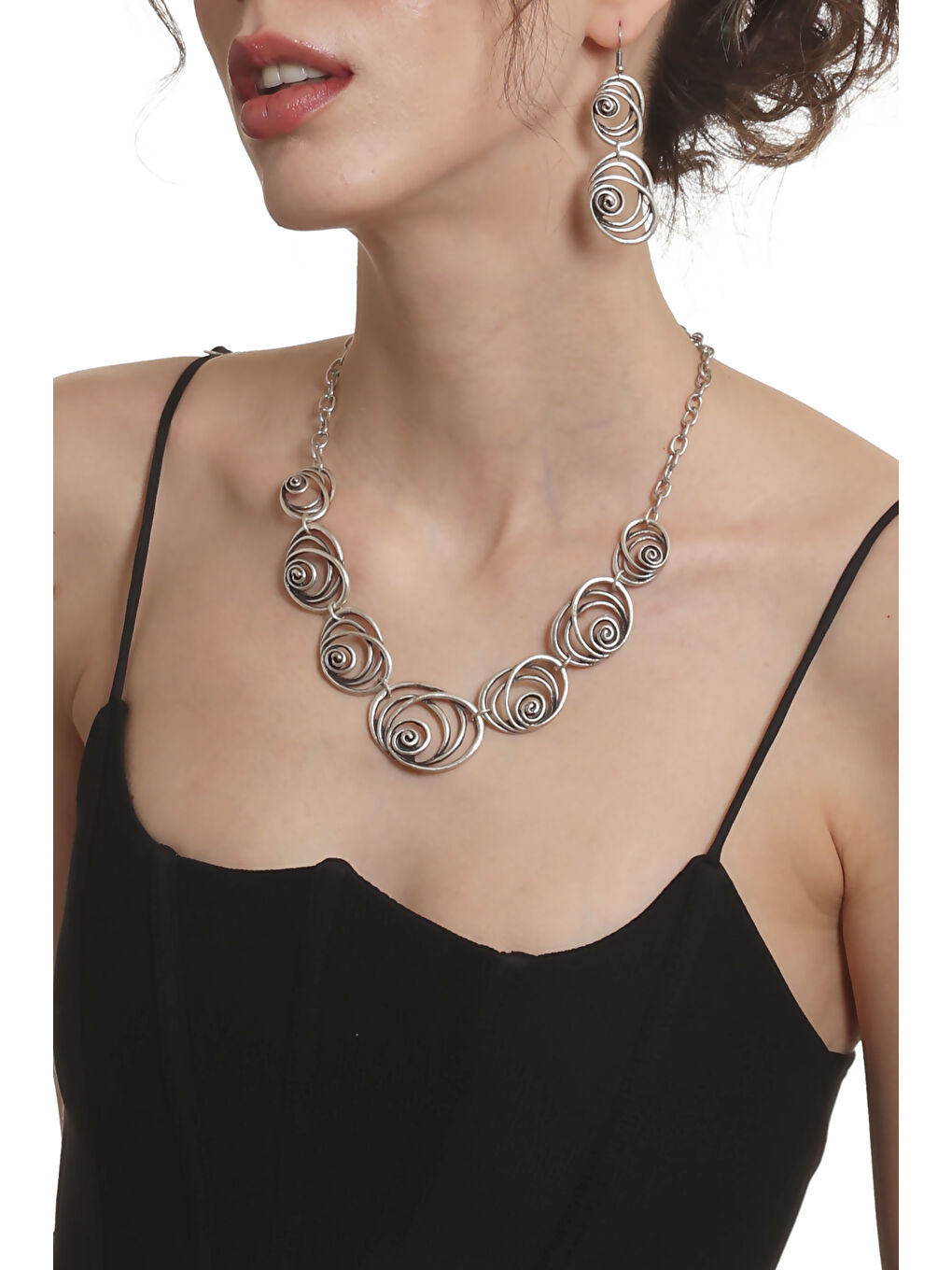 Gri Kadın Antik Gümüş Kaplama Sallantılı Model Gül Formlu Küpe & Kolye Seti-3