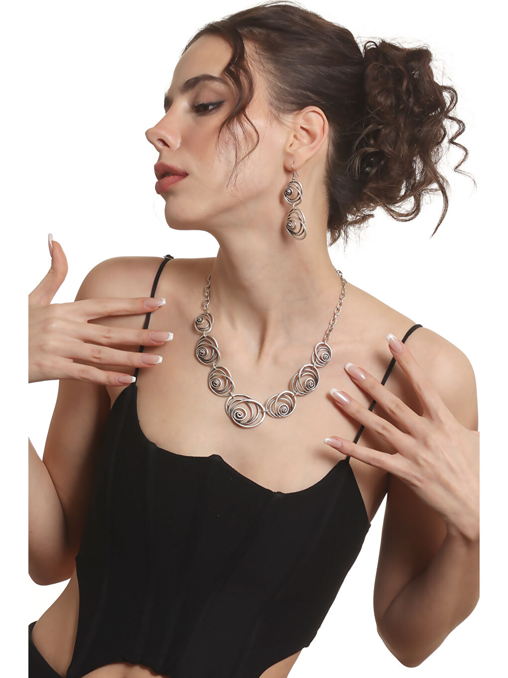 Gri Kadın Antik Gümüş Kaplama Sallantılı Model Gül Formlu Küpe & Kolye Seti-6