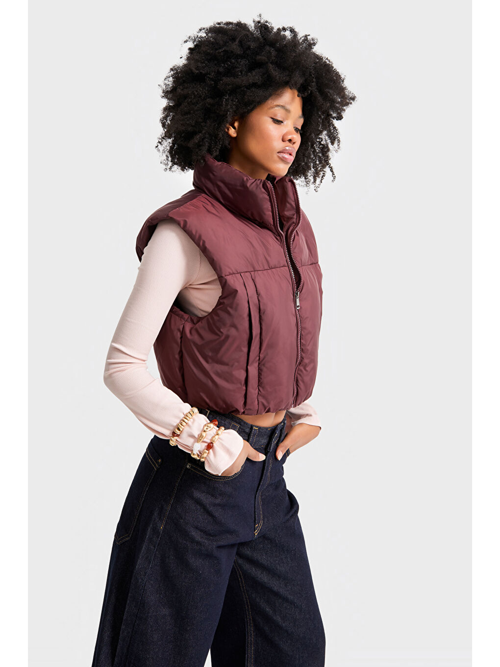 Kadın Bordo Renk w5-35 Şişme İçi Dolgulu Sıfır Kol Yandan Cepli Crop Şişme Yelek-4