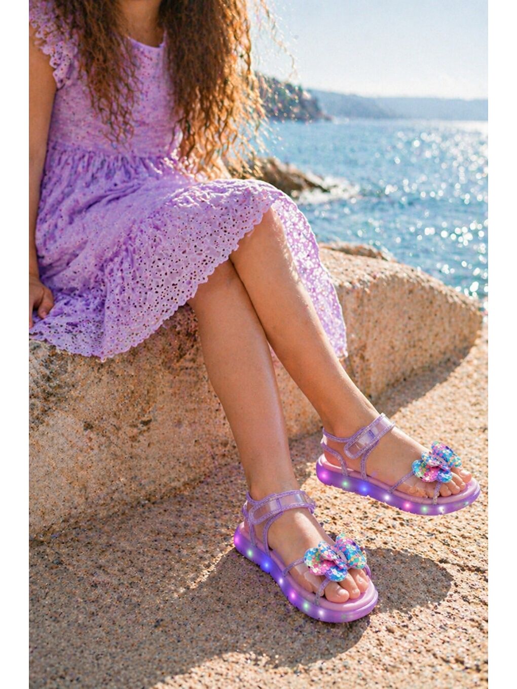 Lila PİCKLES Pullu Kelebek Detaylı Cırtlı Şeffaf Kız Çocuk Sandalet-2