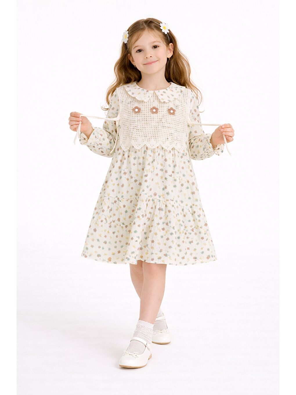 Kahverengi Çiçek Desenli Nakışlı Süveterli Kız Çocuk Müslin Elbise 23580-2