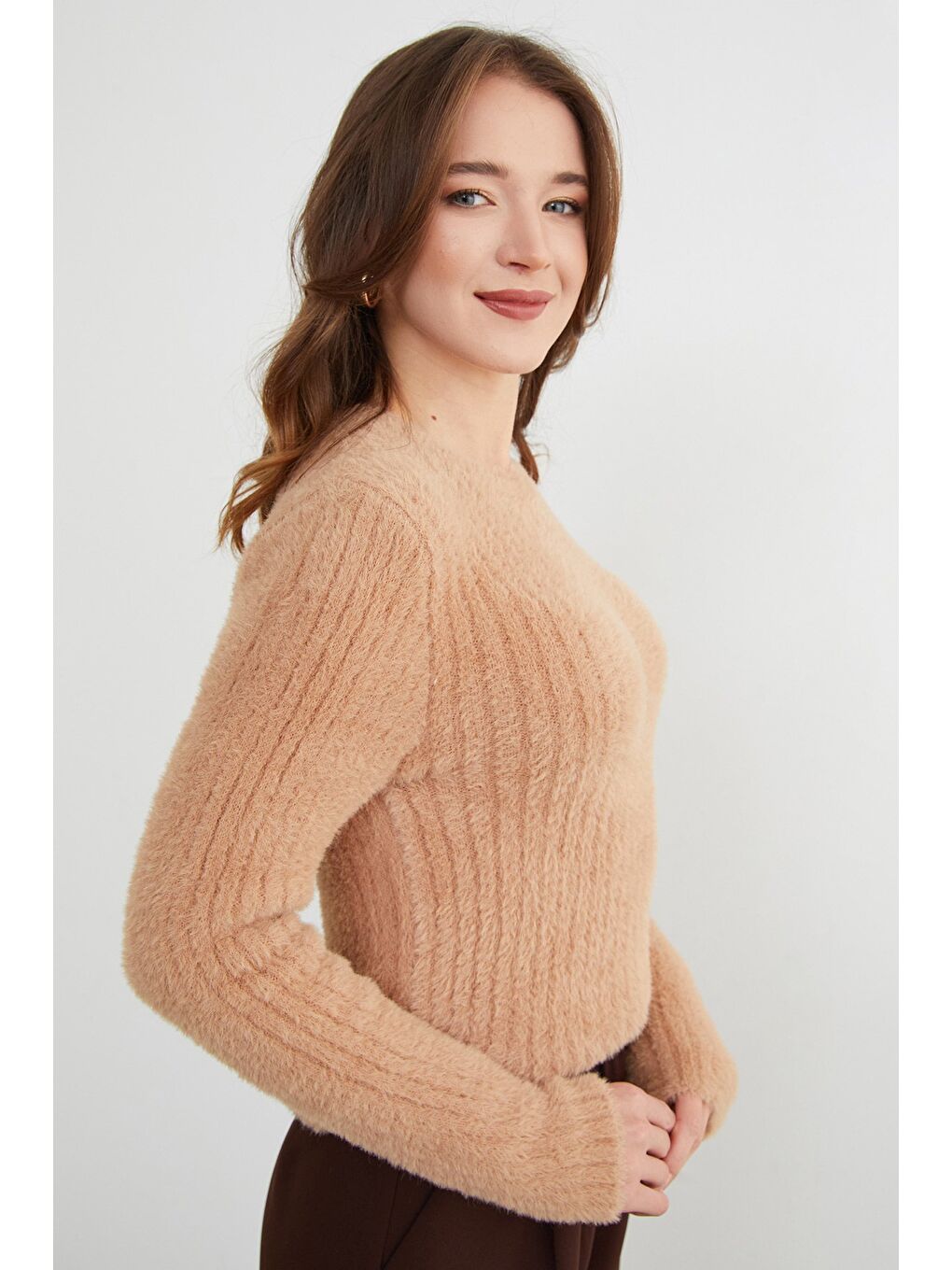 Bej Bisiklet Yaka Sakallı Yumuşak Dokulu Kazak-3