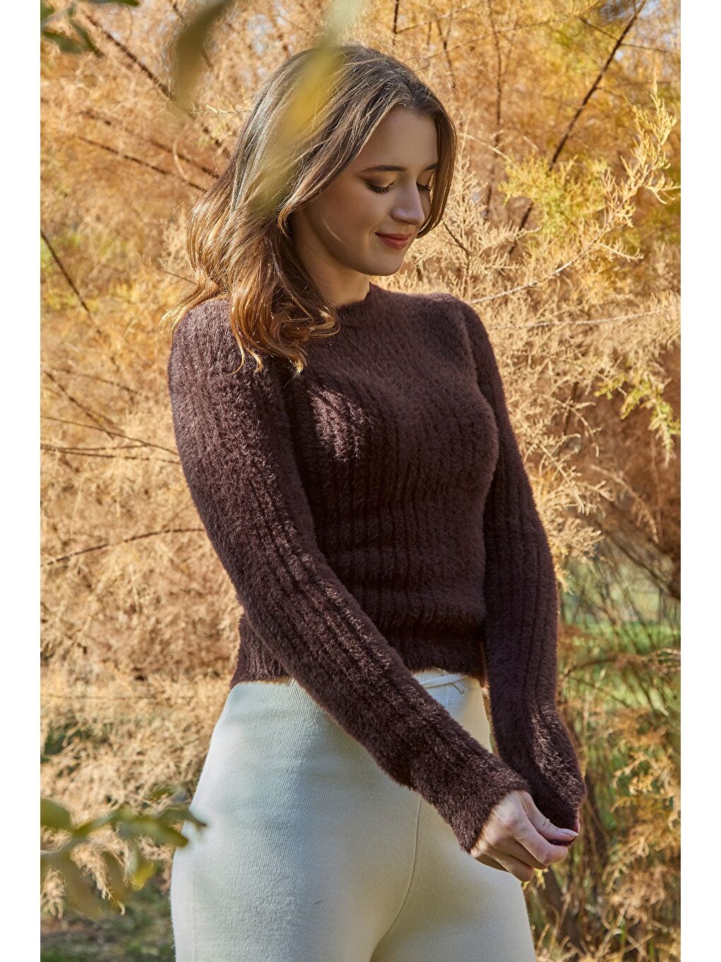 Kahverengi Bisiklet Yaka Sakallı Yumuşak Dokulu Kazak-2