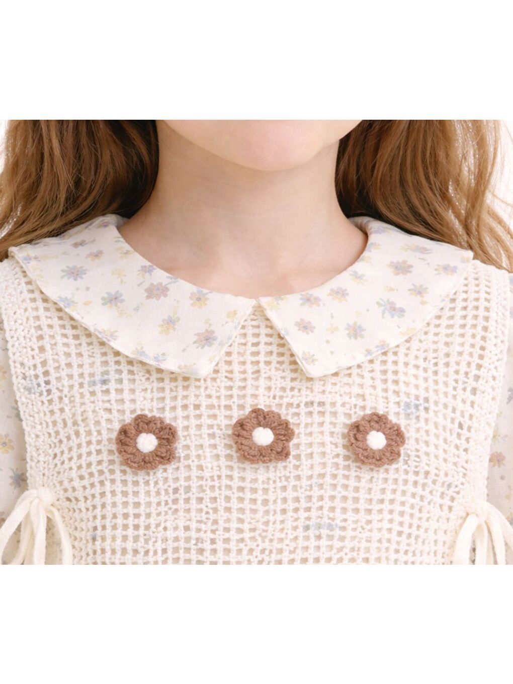 Kahverengi Çiçek Desenli Nakışlı Süveterli Kız Çocuk Müslin Elbise 23580-4