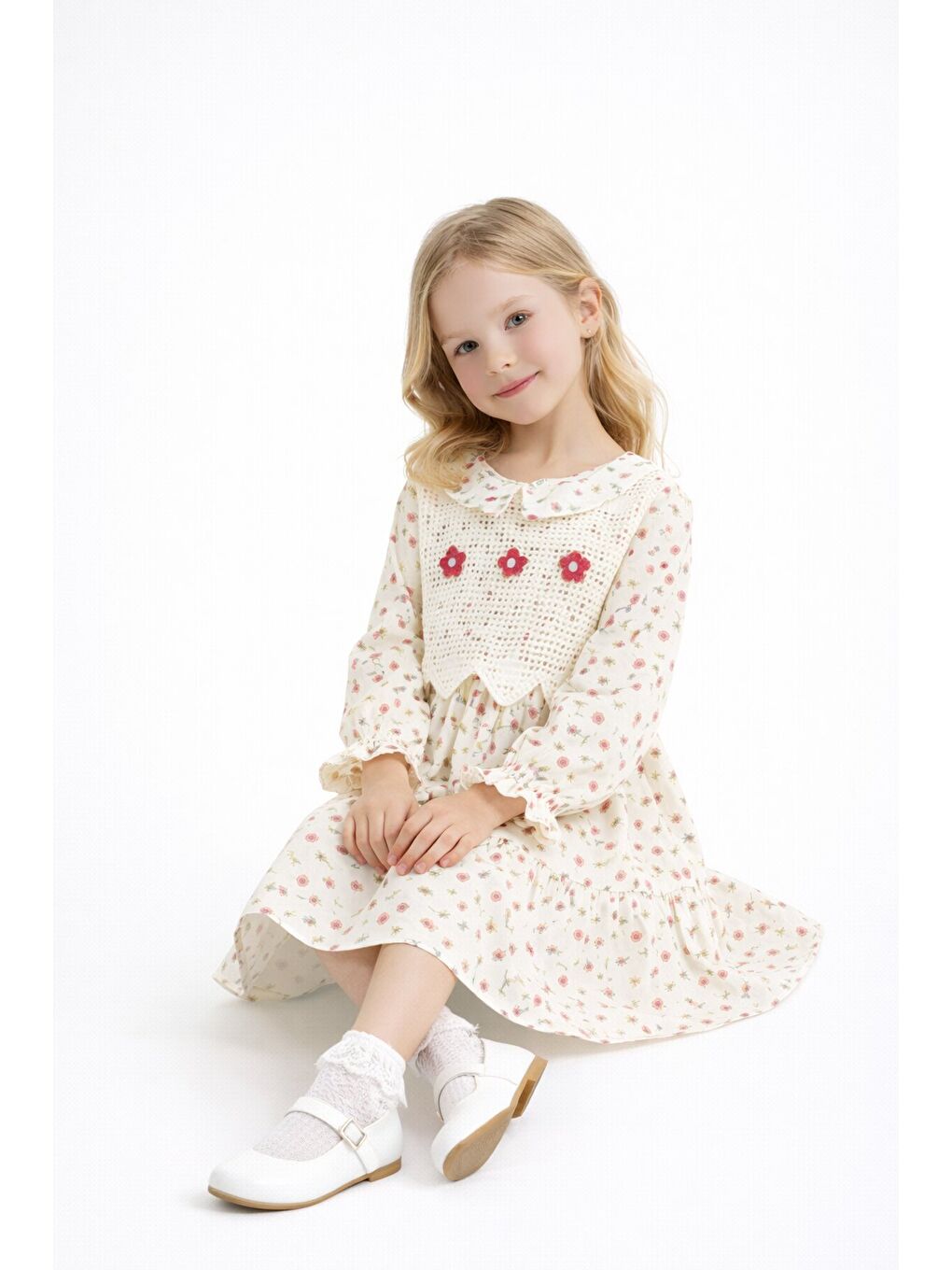Kırmızı Çiçek Desenli Nakışlı Süveterli Kız Çocuk Müslin Elbise 23578-4