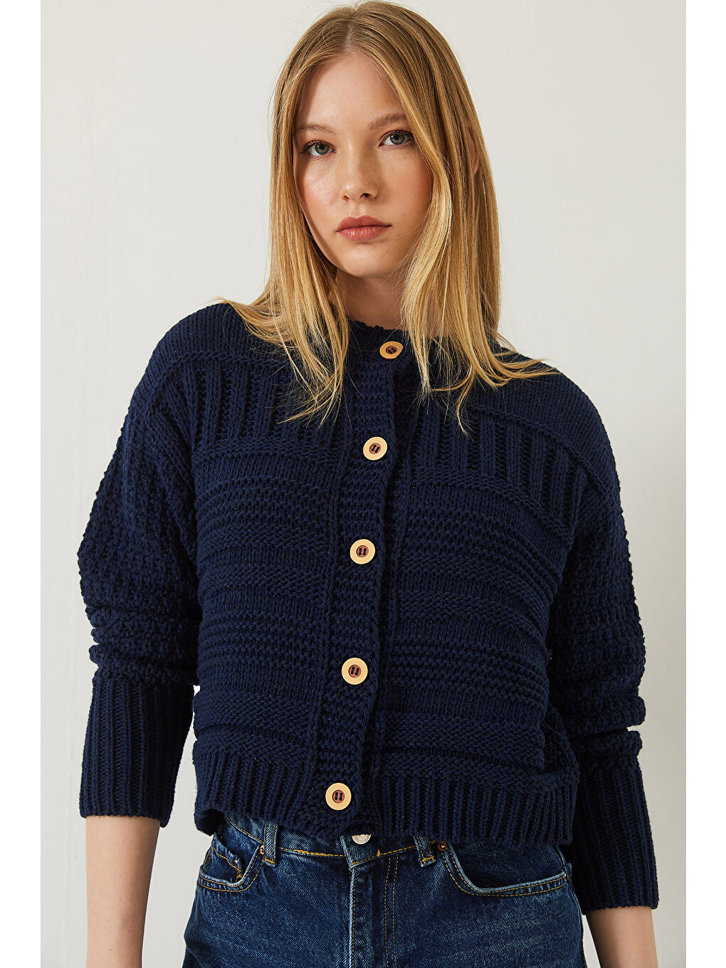 Lacivert Kadın Düğmeli Desenli Triko Hırka-3